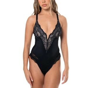heyshape - V-Neck Half Laced Bodysuit